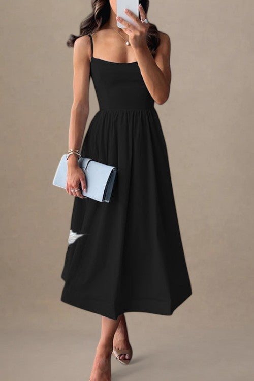 Dame – A-line Midikjole med Stropper og Smocket Liv