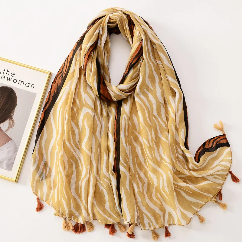 Dame Halstørklæde Med Frynser & Print