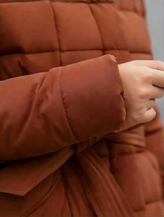 Dame Lang Vinterfrakke | Bælte og Pelskantet Hætte