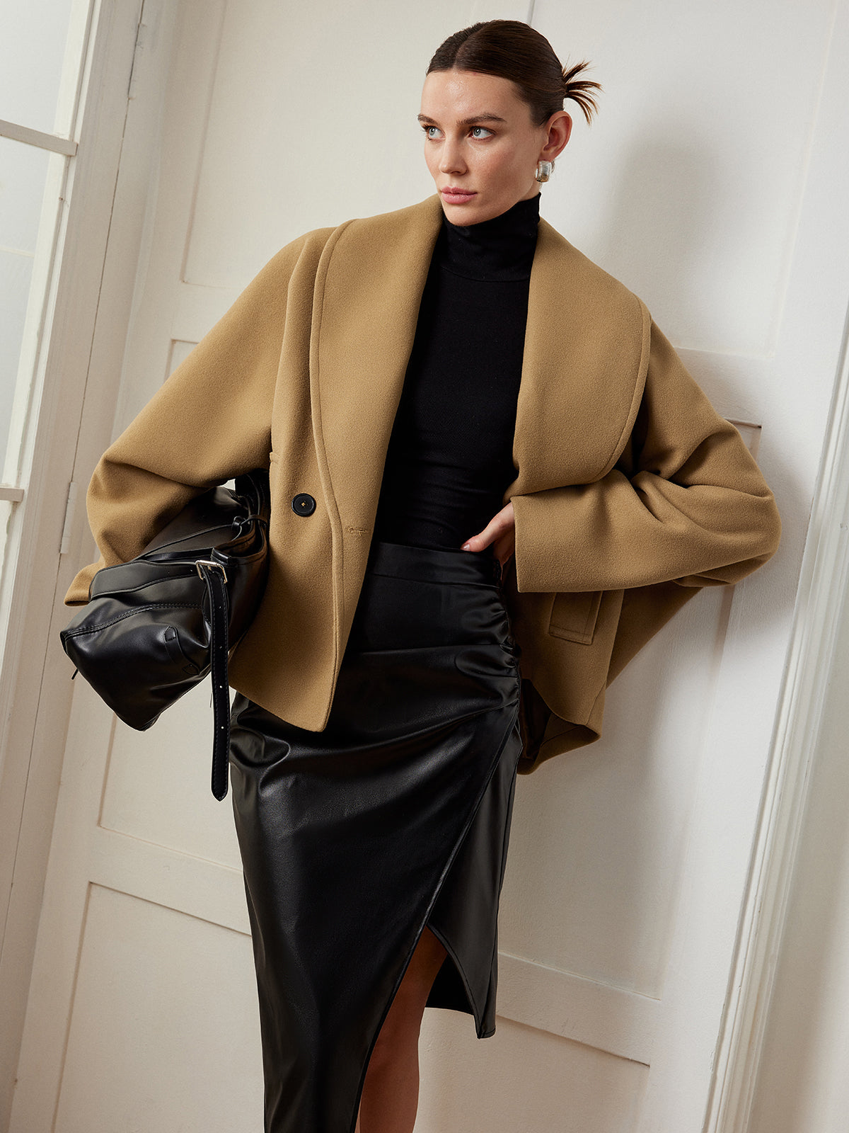 Dame Oversize Efterårsjakke Med Sjalskrave