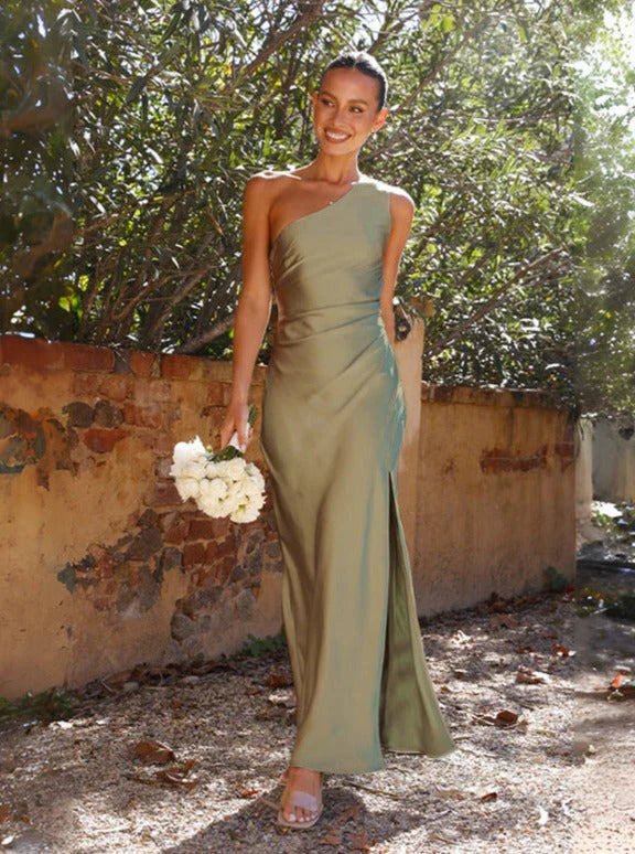 Astrid | Dame Asymmetrisk Slids Kjole | Maxi