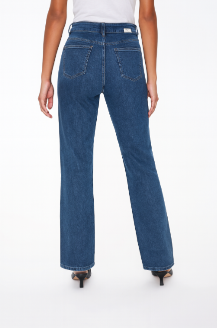 Baggy Dame Jeans Med Høj Talje Og Lette Detaljer | Letvasket