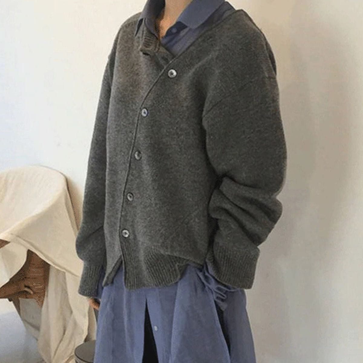 Dame Cardigan Med Skrå Knapper | Ribstruktur