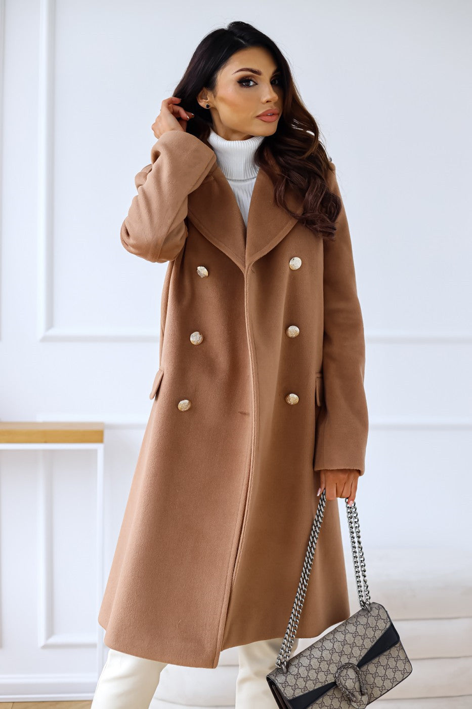 Dame Lang Trenchcoat Med Knaplukning & Slank Pasform
