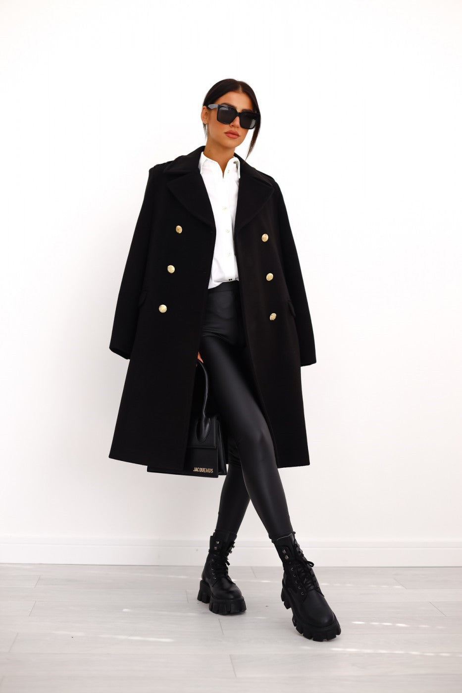 Dame Lang Trenchcoat Med Knaplukning & Slank Pasform