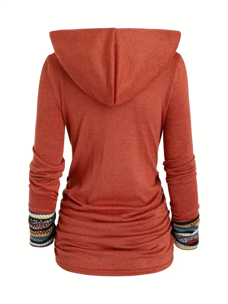 Etnoinspireret Dame Hoodie Med Knapper Og Mønsterdetaljer | Hætten